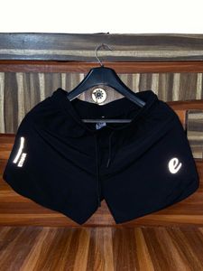 comboEthan Two Apple Cut Short Special Running