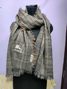 BURBERRY LONDON CLASSIC 100% CASHMERE VINTAGE SHAW