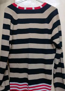 A Decent Full Sleeves Top