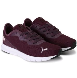 PUMA Hustle V2 Wns Running Shoes For Women(Purple)