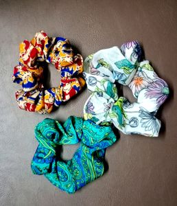 set of 3 scrunchies