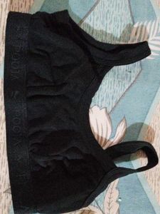 FOOTA Black Sports Bra