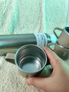 Vacuum Flask Set (3 different colours)
