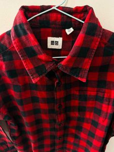 Uniqlo Kids Shirt!