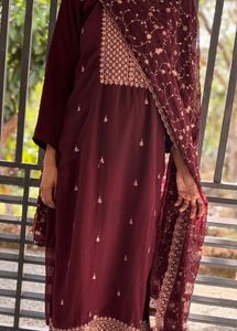 Elegant Women&#39;s Ethnic Kurta Set