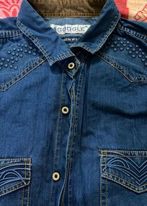 Denim Men&#39;s Blue Shirt With Detailing