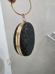 Sparkly Circle Clutch