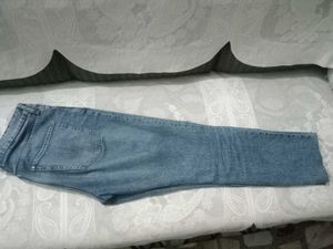H&amp;M Slim Straight Jeans