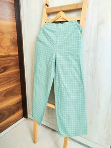 Checkered Casual Pants waist size-30-32