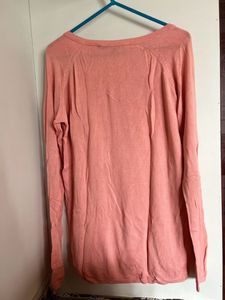 Cute floral sweater by annabelle