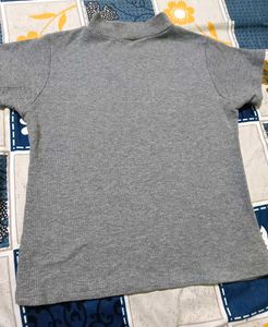 Full Round Neck Grey Ripped Top