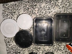 Empty Containers