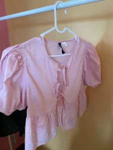 H&M Pink Tie-Front Puff Sleeve Top
