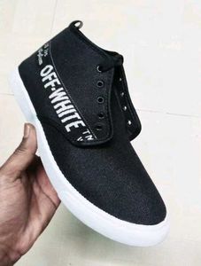 NEW NO USED SPORTS SHOES FOR MAN COMBO PACK OF 2