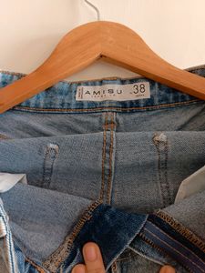 AMISU Jeans Co. Faded Jeans