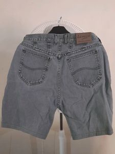 Mens Jean Shorts Size 32 Unused Perfect Condition