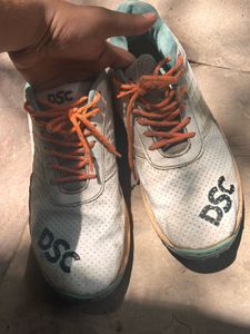 DSC Orignal Sports Shoes UK11