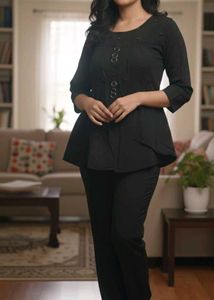 🖤 Stylish Black Peplum Top 🖤