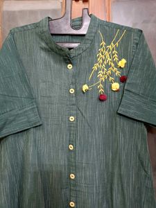 🇳🇿💫💗Green Embroidered Kurti
