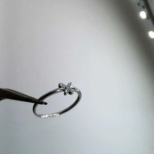 🦋👀Cute Silver &#39;X&#39; Butterfly 🦋 Ring💍