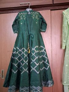 Elegant Green Kurta Set For 7 To 9 Year Gorl