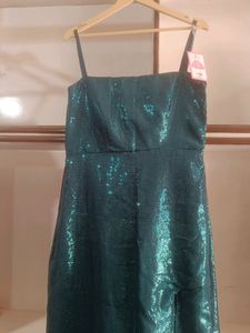 Bodycon Sequence Dress In Front Cut