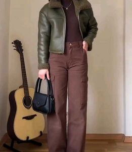 Brown cargo