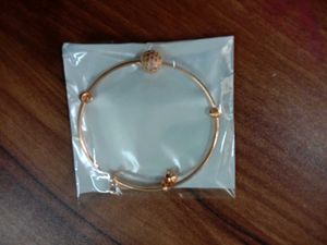 Woman&#39;s Festive Bracelet