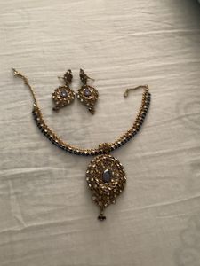 Elegant Necklace &amp; Earring Set