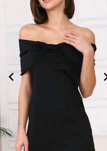 Chic Black Off-Shoulder Mini Dress