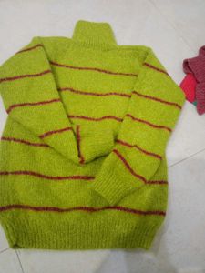 new hand knitted warm and Cute Kids Sweater