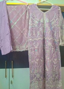 Elegant Lavender pakistani Suit