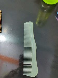 Assorted Comb Bundle