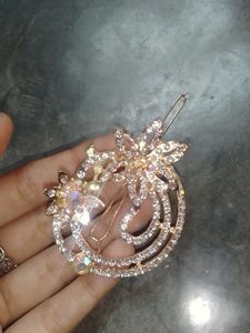 Sparkling Floral Hair Clip