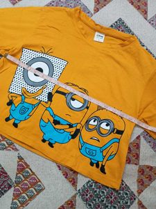 Minions Graphic T-Shirt