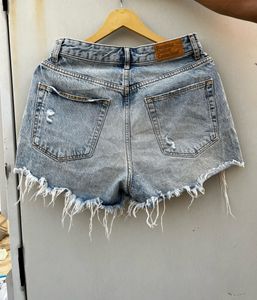 Berksha High Waisted Shorts