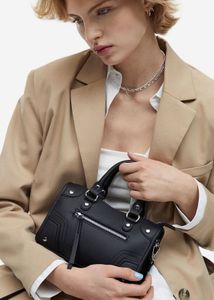 H&amp;m Chic Black Crossbody/Handbag