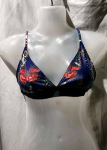 38211. Printed Bikini Top