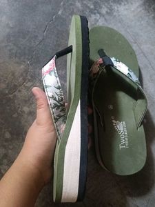 Floral Flip Flops Totally New