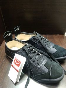 Onitsuka Tiger And Iphone 11