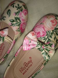 Beutiful Girl Bely...