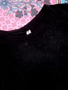 Black And White T Shirt