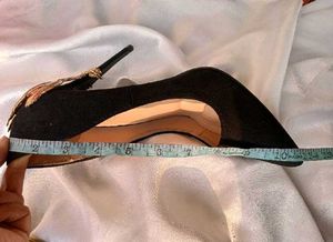 Embellished High Heels Satin Court Heel in Black