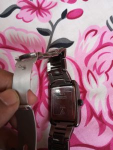 Guess Orignal Analog Black Dial Men&#39;s Watch