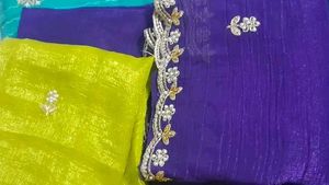 Elegant purple saree  💜