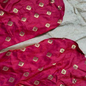 Pink &amp; Gold Embellished Kurti