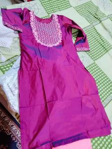 Nee Kurti set