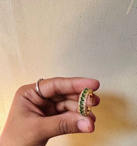 Emerald Green &amp; Gold Ring