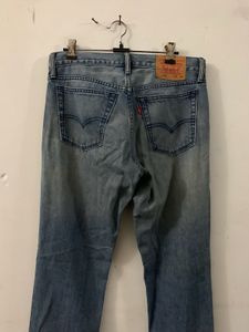 Levi’s Jeans