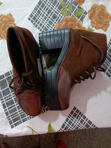 Brown Boots, High Heel - 3.5 inches, Material Sued
